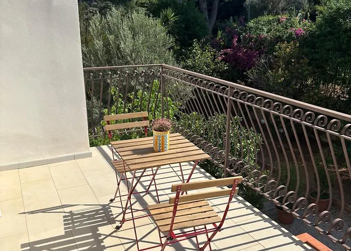 Villa Grasta, Nuova Esclusiva con Piscina